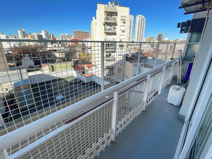 Balcony 2, Cozy 2Br Apartment With City View in Buenos Aires, Distrito Federal