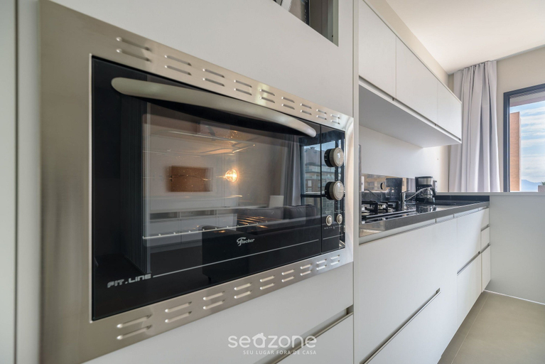 Private kitchen 5, Charming Studio With Sea View in Downtown Tvt1008, Florianopolis