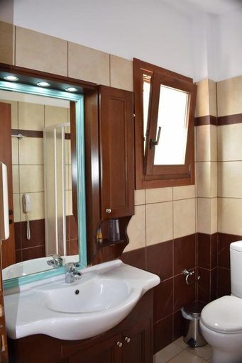 Bathroom 3, Melidron Hotel, Ionian Islands