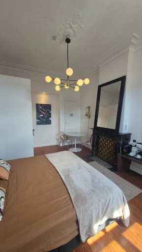 Room 5, HI bed & breakfast, Liège