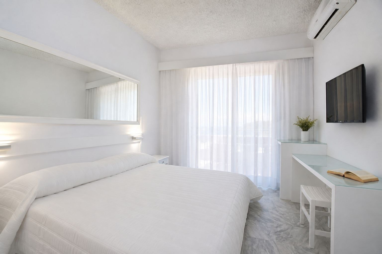 Bedroom 5, Porto Castello, South Aegean