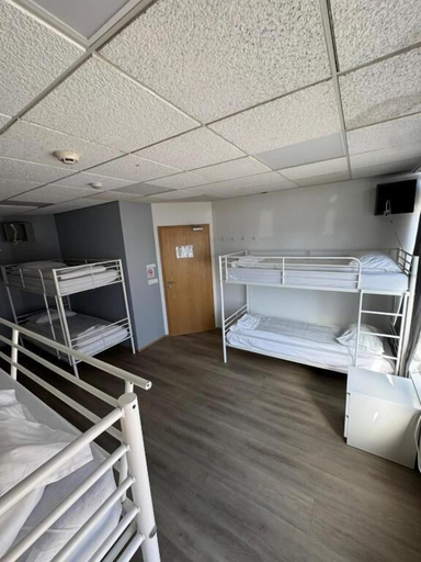 Room 3, ASTIN ER SVARID HOSTEL, Reykjanesbær