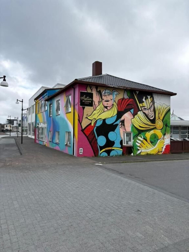 Miscellaneous, ASTIN ER SVARID HOSTEL, Reykjanesbær