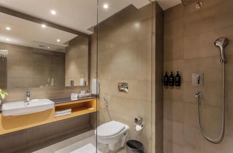 Bathroom 5, Pokhara Grande, Gandaki