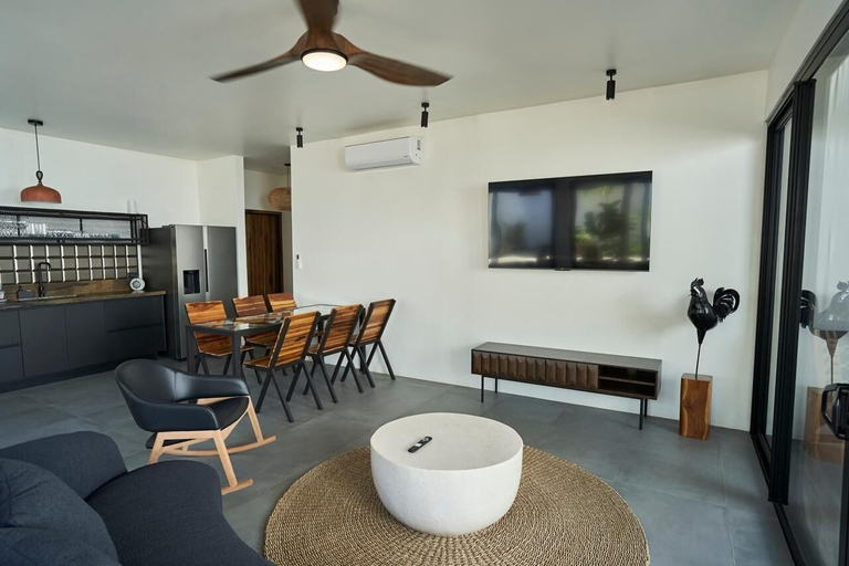 Living area 3, Desiree Luxury Apartamentos, Puntarenas