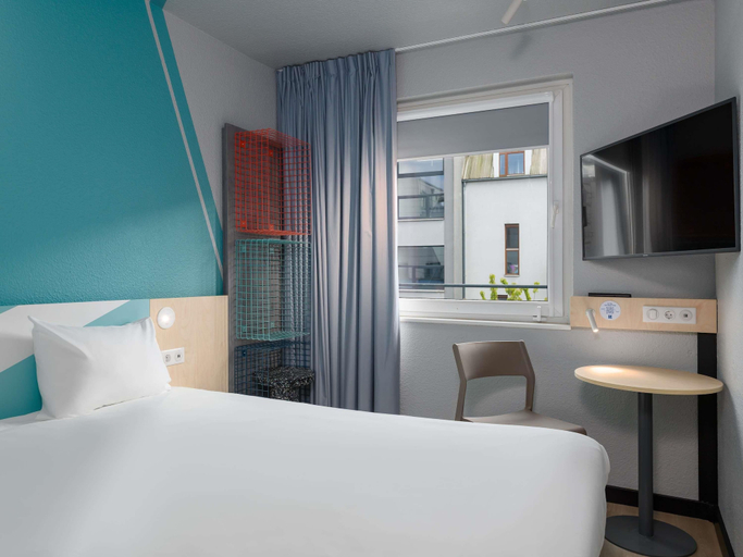 Bedroom 4, Ibis Budget Hamburg St Pauli Messe, Hamburg