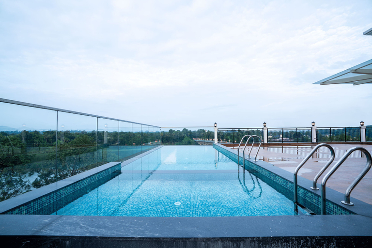 Rooftop pool 4, Travancore Palace, Cochin, Ernakulam