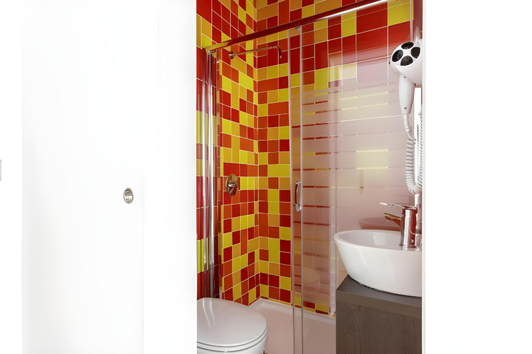 Bathroom 2, Sao Francisco, Matosinhos