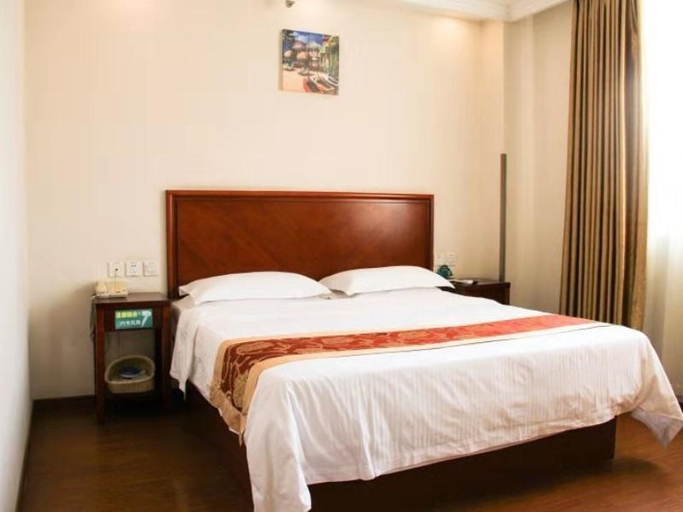 Bedroom 2, GreenTree Inn Beijing Chaoyang Beiyuan Beijing Meeting Center Express Hotel, Beijing