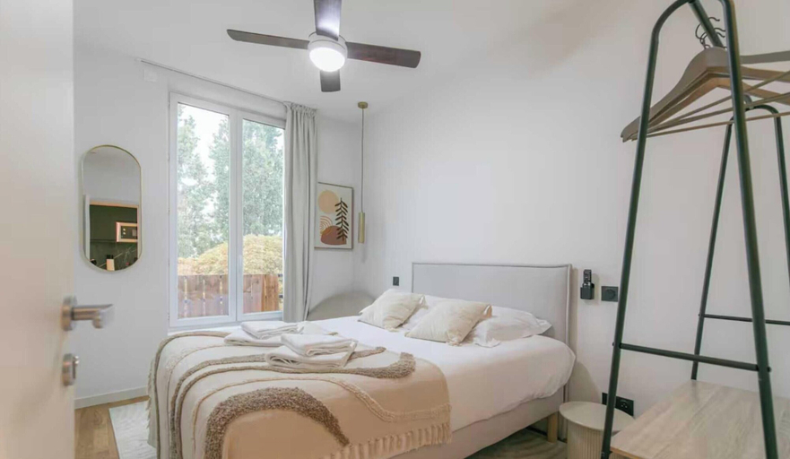 Room 2, 3bdr/6p Flat- Villemomble- 20min From Paris by RER, Seine-Saint-Denis