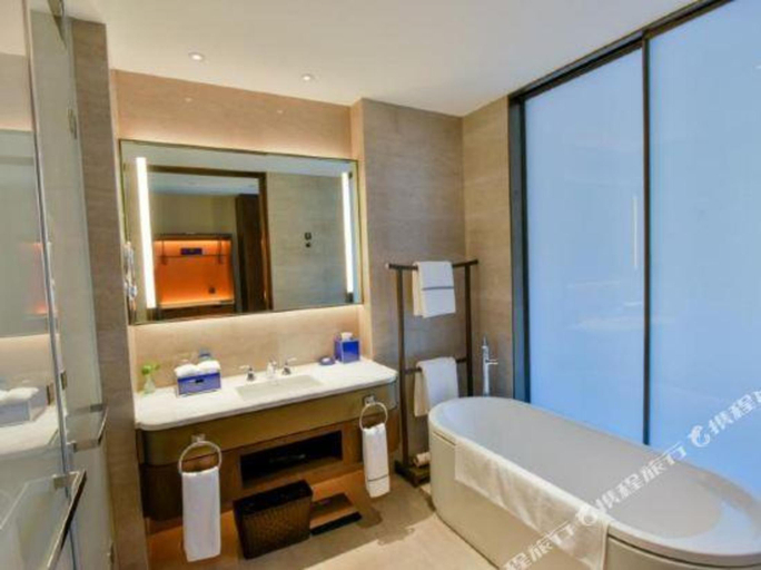Bathroom 2, Shengzhou Hotel, Shaoxing