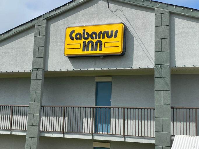 Exterior & Views 2, Cabarrus Inn, Cabarrus