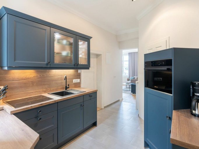 Private kitchen 5, Holiday Apartment With 1 Bedroom, Vorpommern-Greifswald