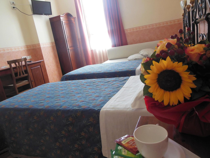 Bedroom 3, Hotel San Giorgio, Bologna