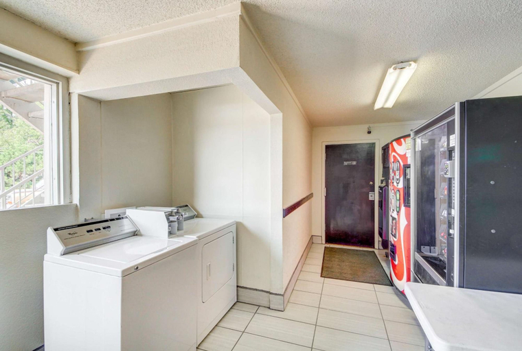Others 5, Motel 6 Wichita, KS, Sedgwick