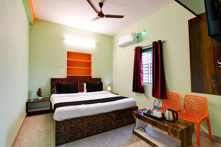 Room 2, Classic Star Light, Cuttack