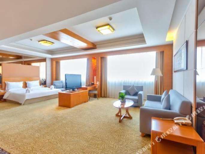 Others 5, Bolt Hotel, Dalian