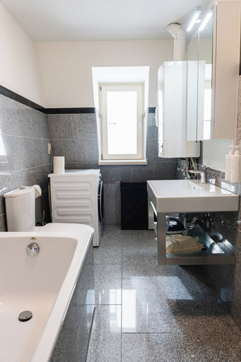 Bathroom, Amosa Liège City Centre Apart Gerardrie 17, Liège