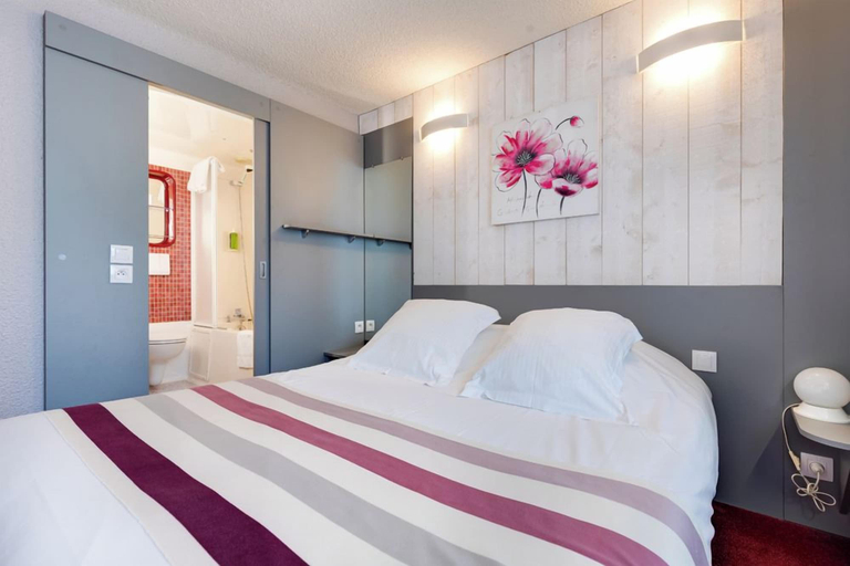 Bedroom 3, Brit Hotel Confort Rouen Nord - Eden, Seine-Maritime