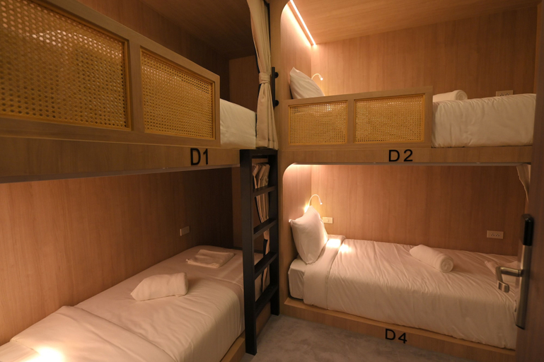 Room 5, Yen Hostel & Smoothies Silom, Bang Rak