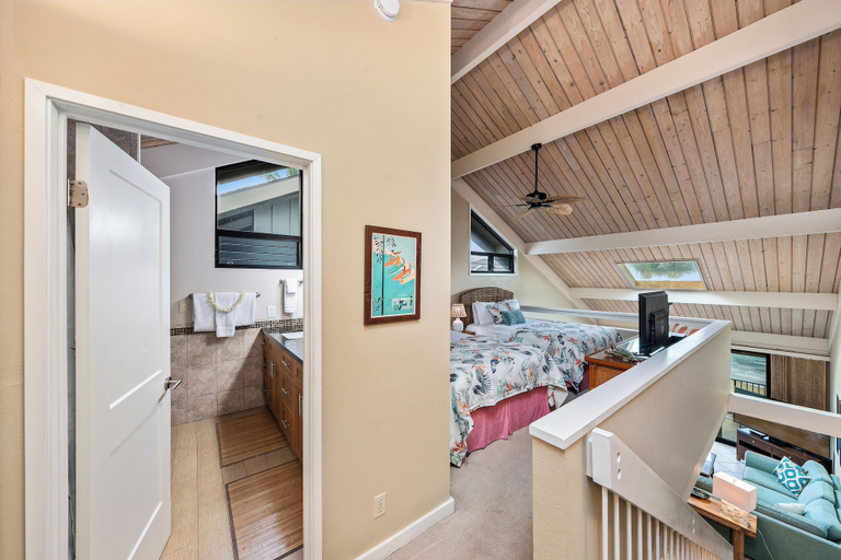 Interior 3, Spacious Oceanfront Condo in West Maui - Kahana Village 4, Maui