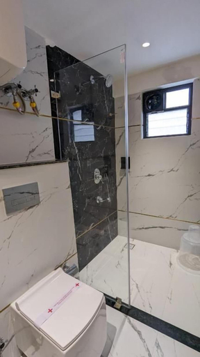 Bathroom 4, Hotel Sonar Bangla Darjeeling, Darjiling
