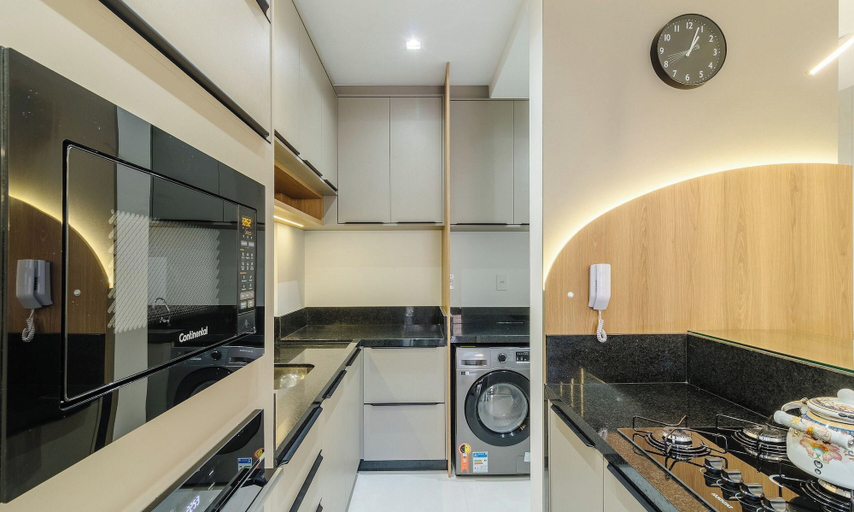 Private kitchen 4, Apt w/ Private BBQ 90m From the Sea Rih0802, Porto Belo