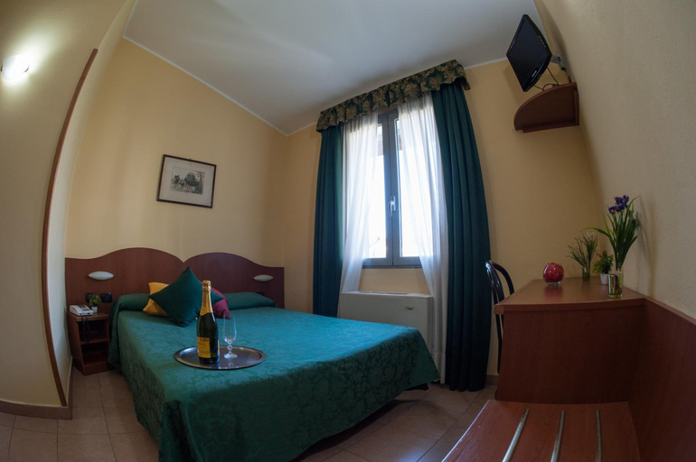 Bedroom 3, The Best Hotel, Milano
