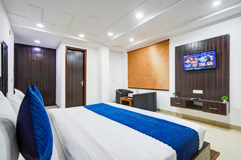 Room 5, Hotel Yashobhoomi Grand, Delhi