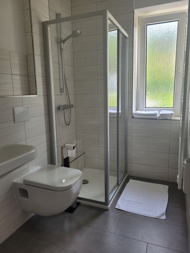 Bathroom 5, Landgasthof Fuchsbau, Saale-Orla-Kreis