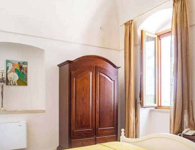 Bedroom 4, Masseria La Sterpina, Taranto