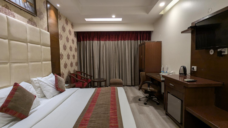 Bedroom, Hotel Shagun Chandigarh -Zirakpur, Sahibzada Ajit Singh Nagar