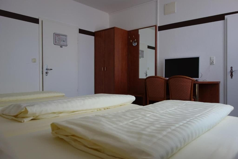 Bedroom 5, Parkhotel Friedrichstraße, Gießen