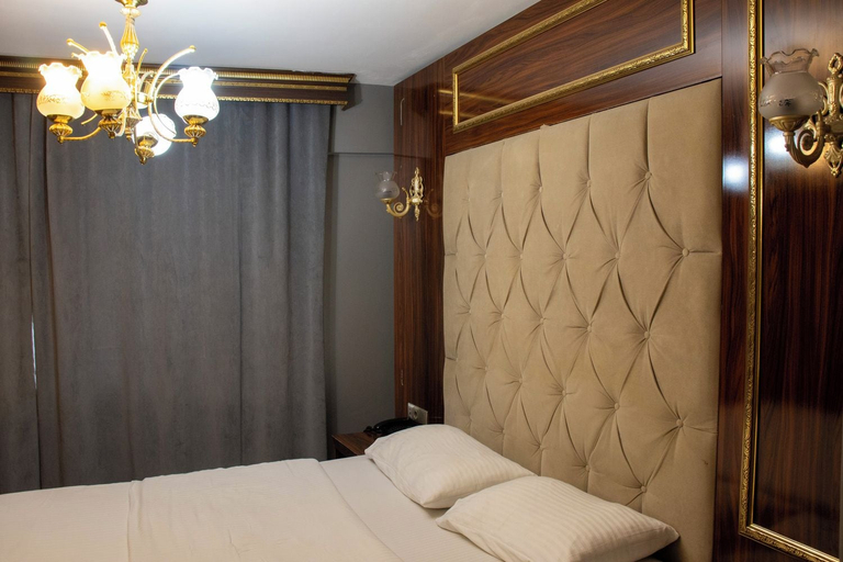 Bedroom 4, Sahra Airport Hotel, Bakırköy