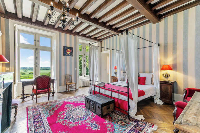 Room 1, Château de l'Isle Marie, Manche