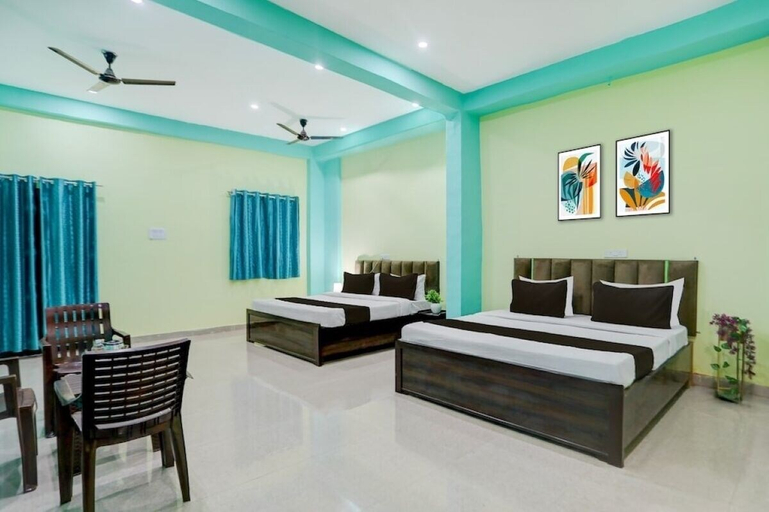 Room 4, Rudraksh Residency, Varanasi