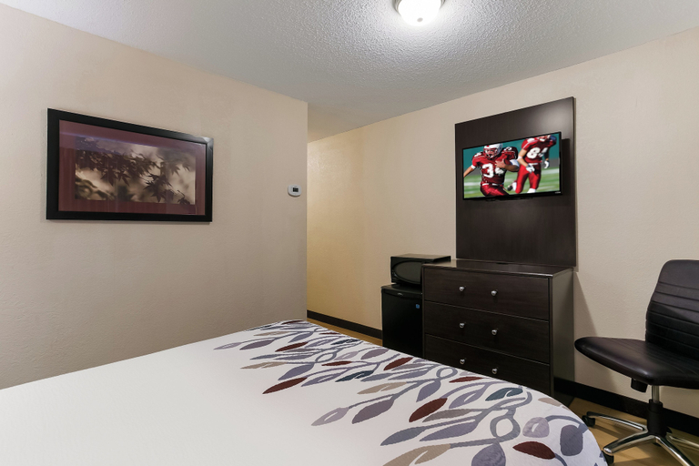 Bedroom 3, Red Roof Inn Hershey, Dauphin