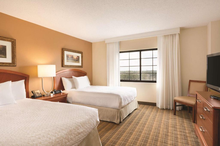 Bedroom 3, Embassy Suites Greenville Golf Resort, Greenville
