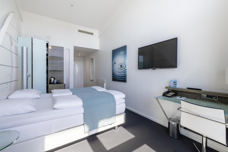 Bedroom 2, Copenhagen Island Hotel, Copenhagen