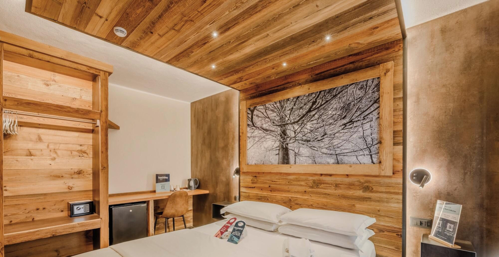Bedroom 5, Hotiday Sauze Centro, Torino