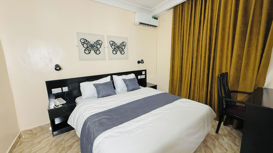 Room 3, Abi's Place Benin, Ikpoba-Okha