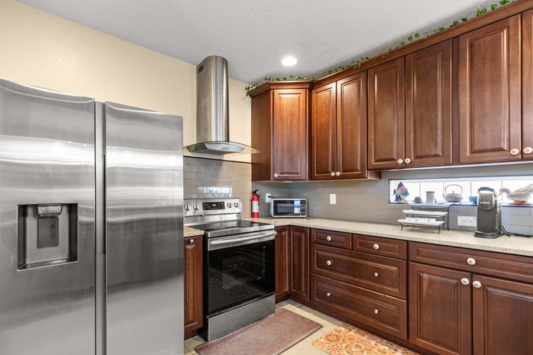 Room 3, 4BR Escape 10 Mins to Madeira Clearwater Beach, Pinellas