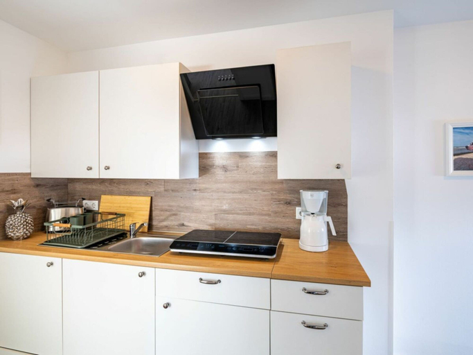 Private kitchen 5, Missi Holiday Apartment, Vorpommern-Greifswald