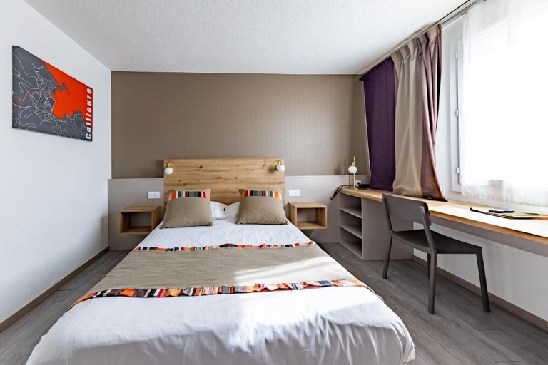 Bedroom 3, Hôtel Princes de Catalogne, Pyrénées-Orientales