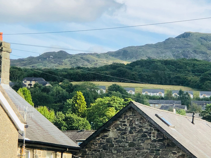 Primary image, Tranquil Dolgellau Cottage Retreat, Gwynedd