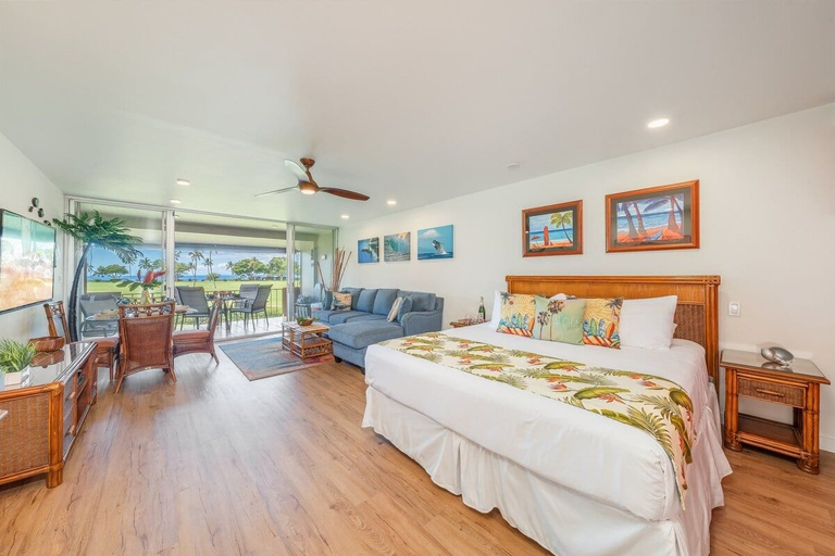Bedroom 2, Remodeled Studio w AC Pool & Exclusive Beach Cabana - Maui Eldorado J222, Maui
