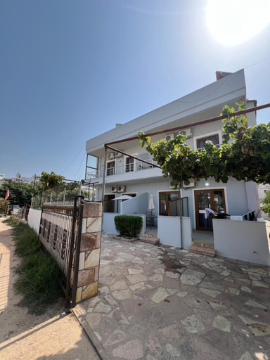 Exterior & Views 1, Casa del Mar - Mediterranean Studios, Sarandës