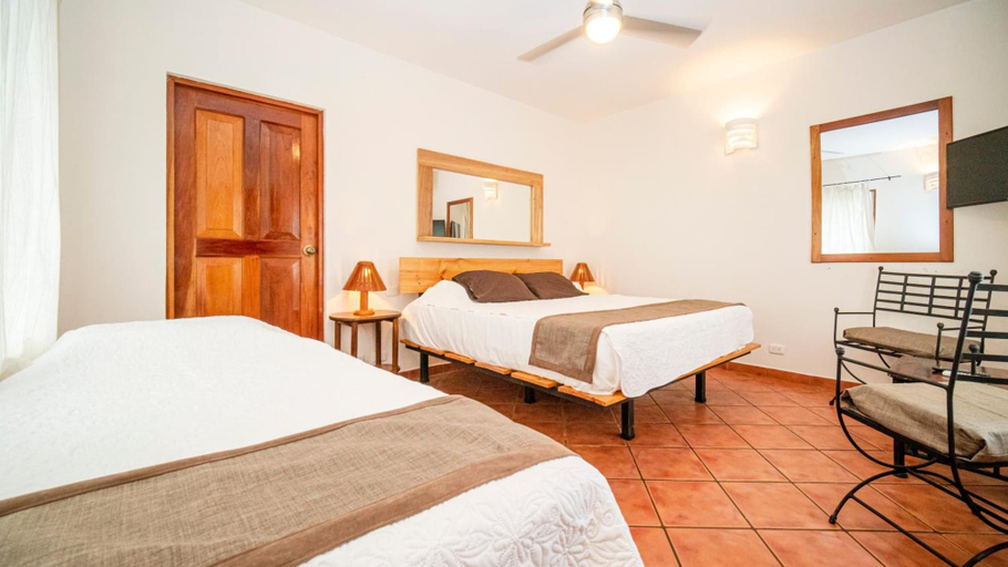 Bedroom 3, Hotel Luna Llena, Santa Cruz