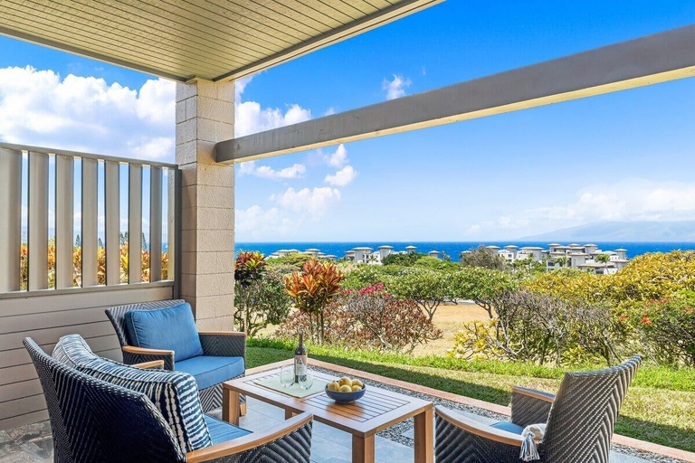 Interior 5, Renovated 1BD Ocean Views Whale Watching - KRV 2612, Maui