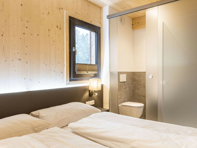 Room 4, Superior Chalet # 7 With Sauna & Hot Tub, Murau